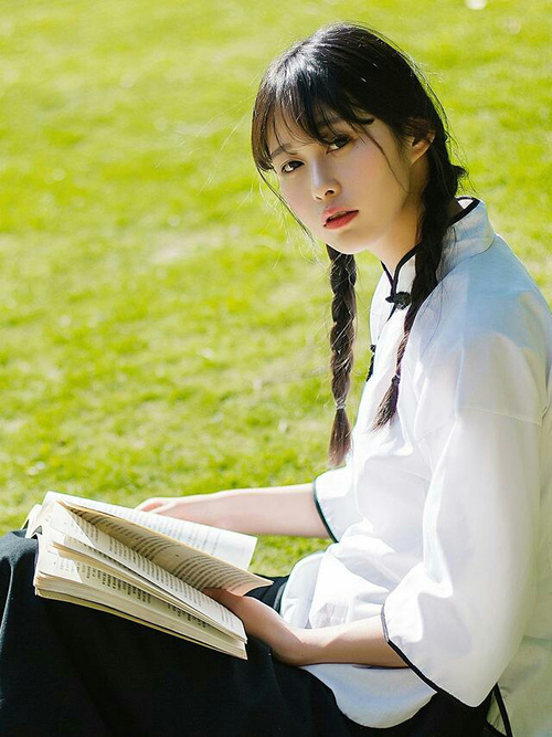 女子接力赛上演逆袭好戏，女子接力比赛4×100