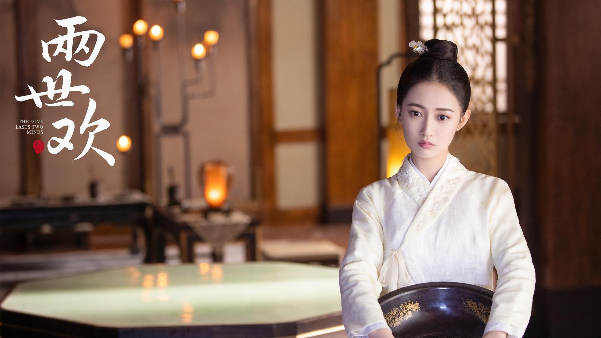 电竞战队定制服装设计新颖获得好评,电竞队队服