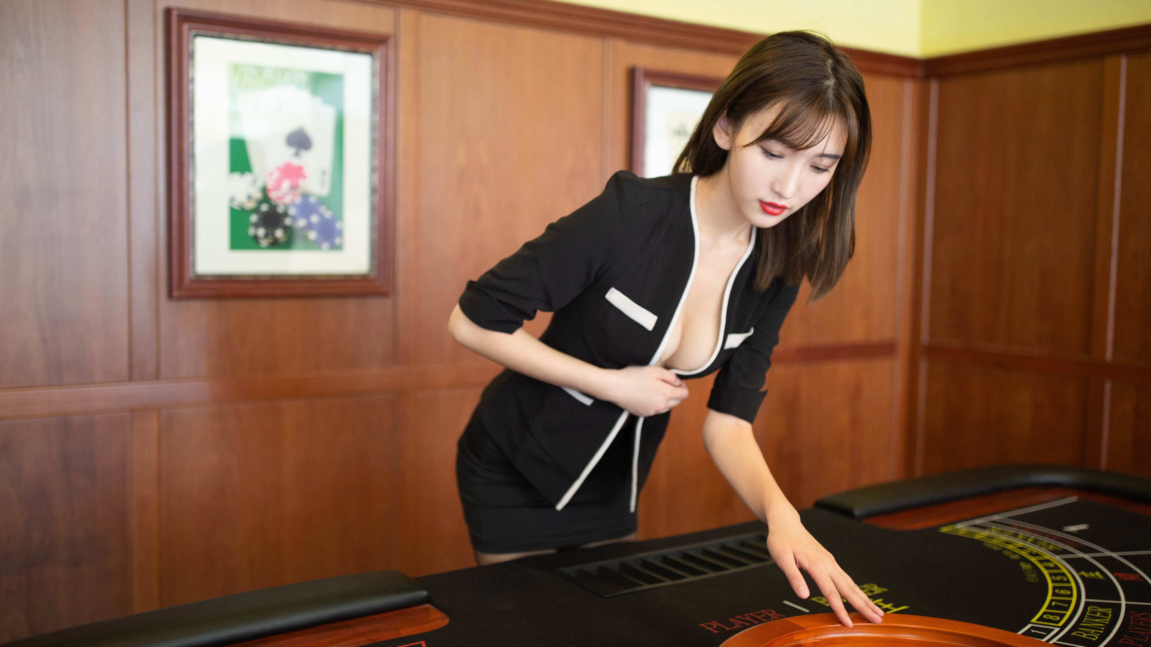 乐鱼体育APP官方下载-蝶泳项目吉尔吉斯斯坦新秀崭露锋芒，吉尔吉斯斯坦滑雪