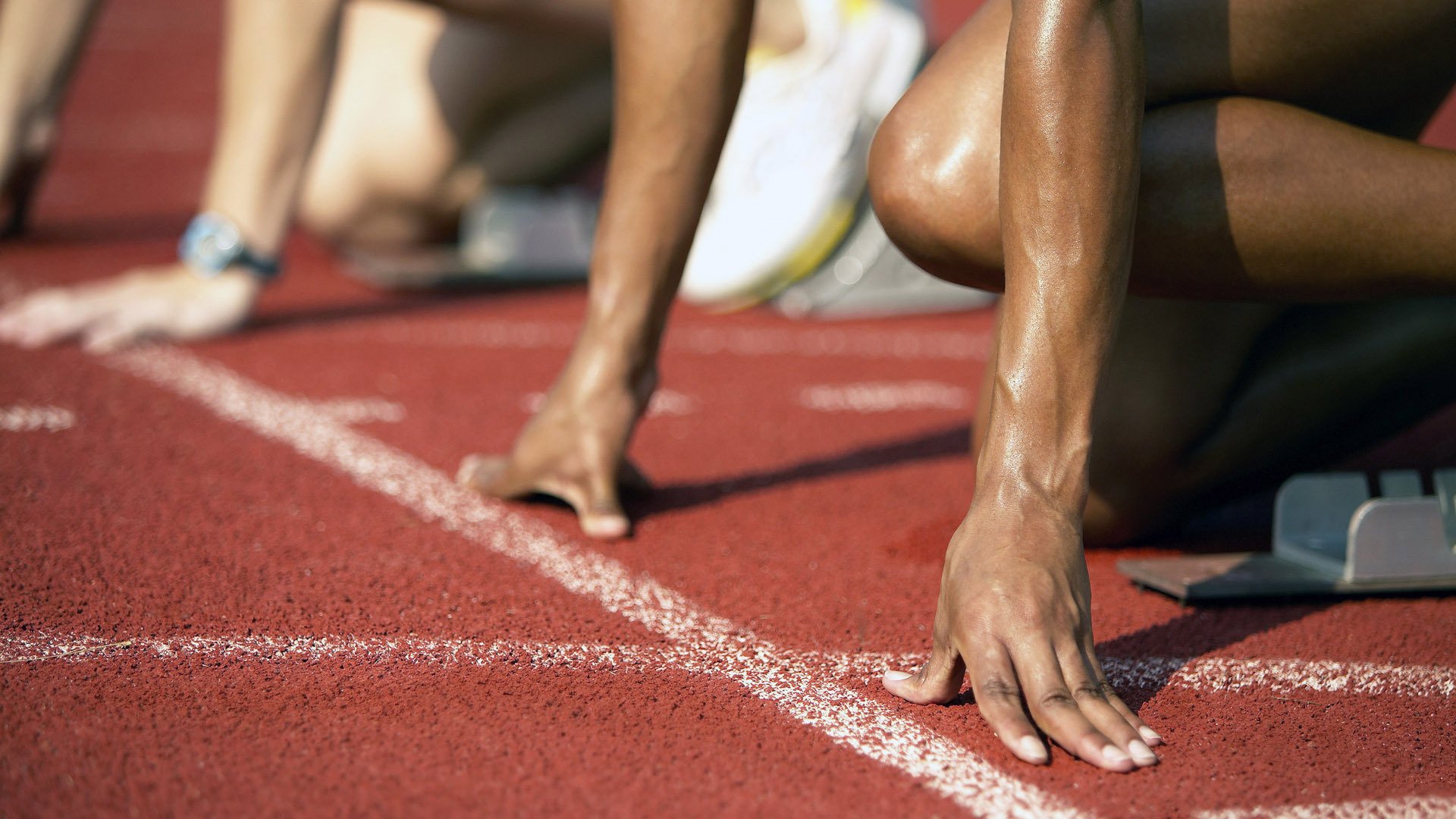 乐鱼体育平台官网-智能穿戴融合：未来电竞比赛的“硬件革命”，智能穿戴平台